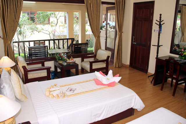 Phòng Deluxe - Hotel24h.net